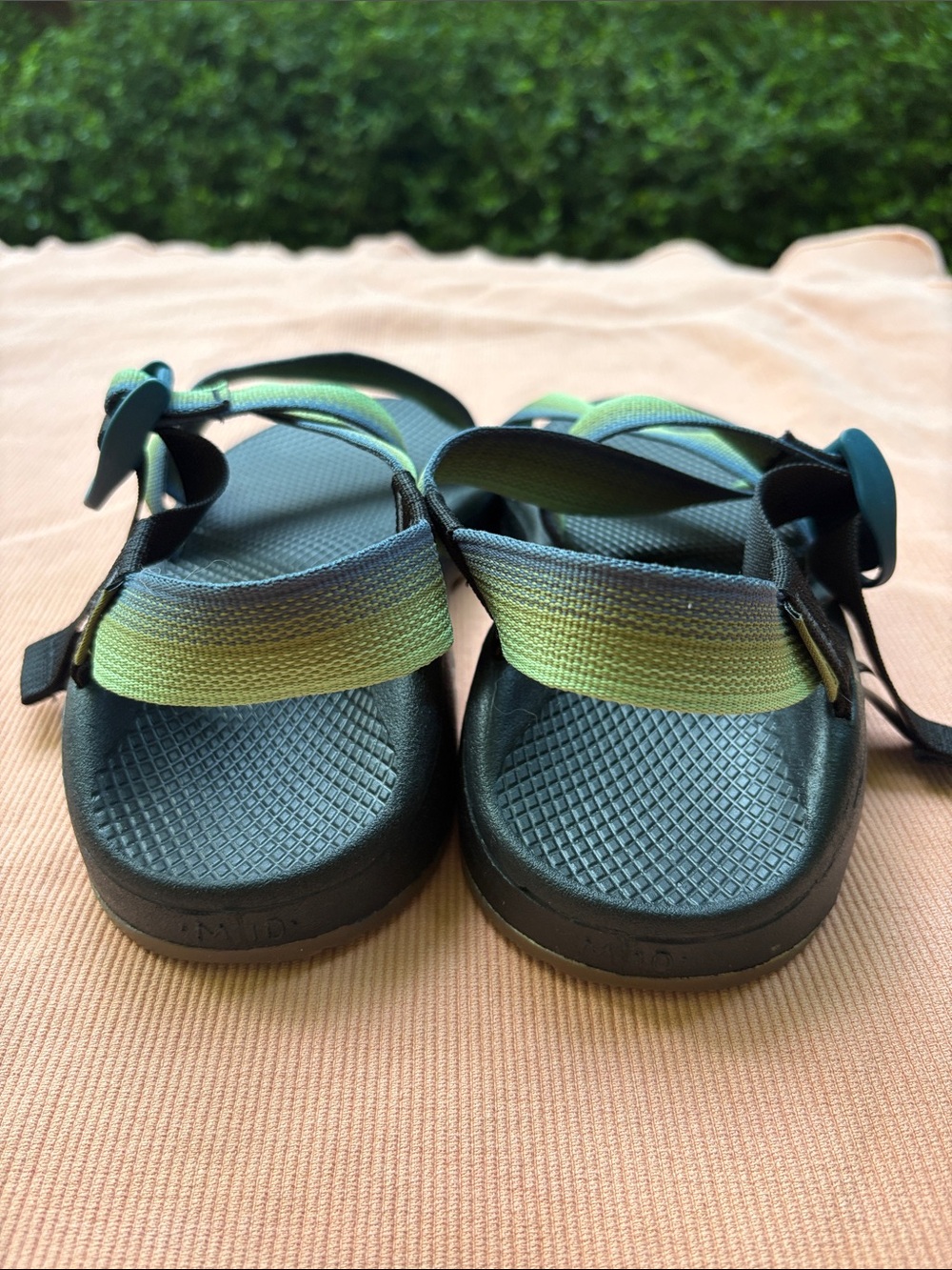 Chaco Cloud Mens size 10 green/blue - Picture 3 of 6